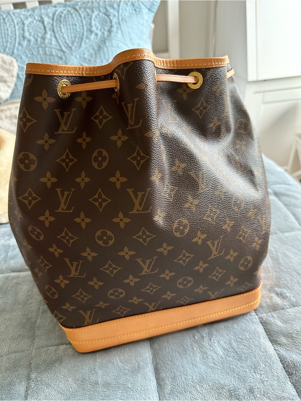 Louis Vuitton Monogram Noe GM - Picture 2 of 12